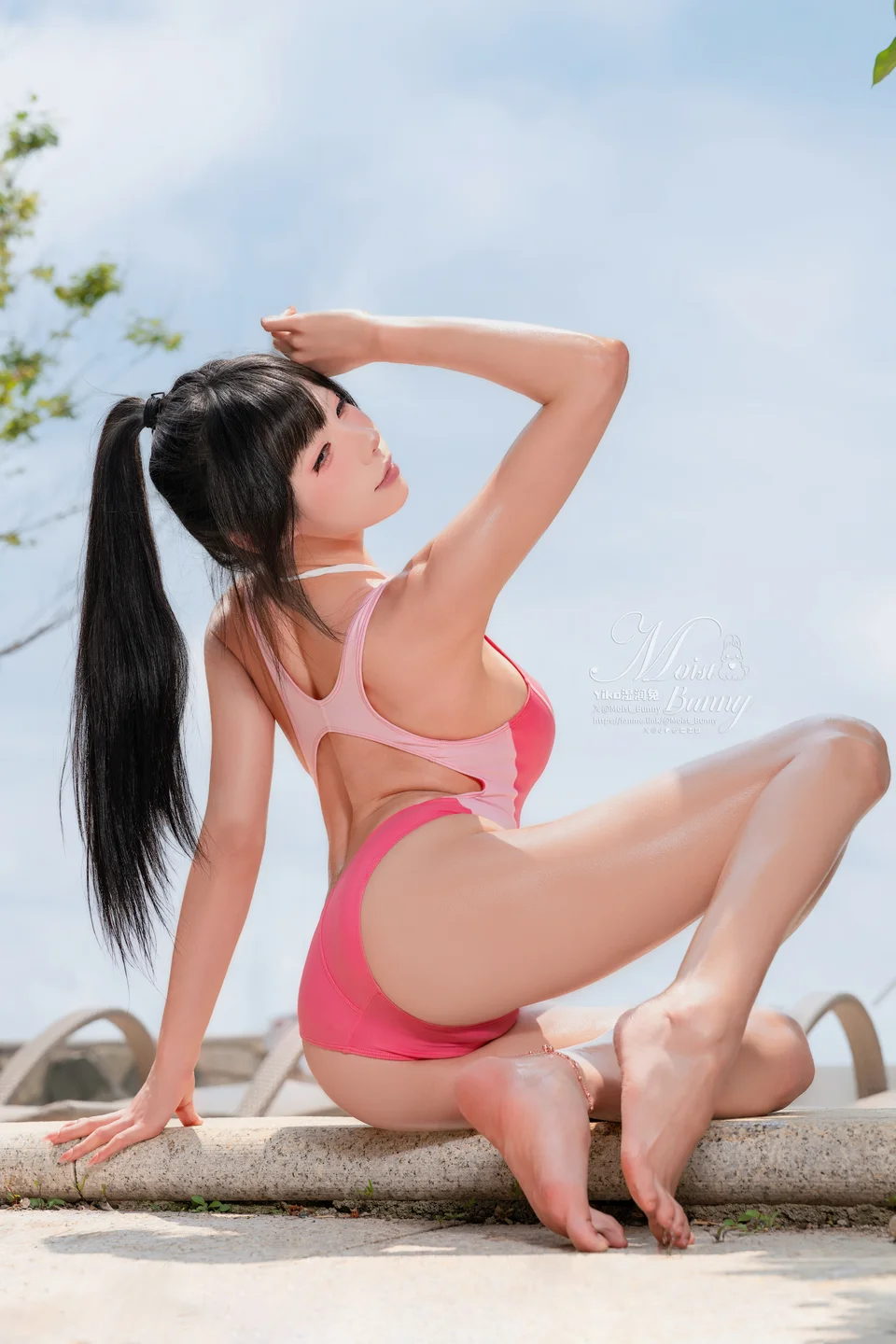 咬一口兔娘_25年12月_2025泳装限定作_水泳部前辈_94P_1_13GB tg@simisebaisi 【丝足阁】033.webp